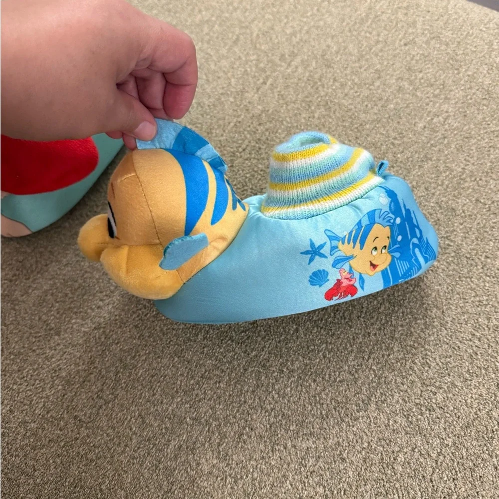 Disney Ariel and Flounder Kids Slippers - Red and Yellow Sz 9/10